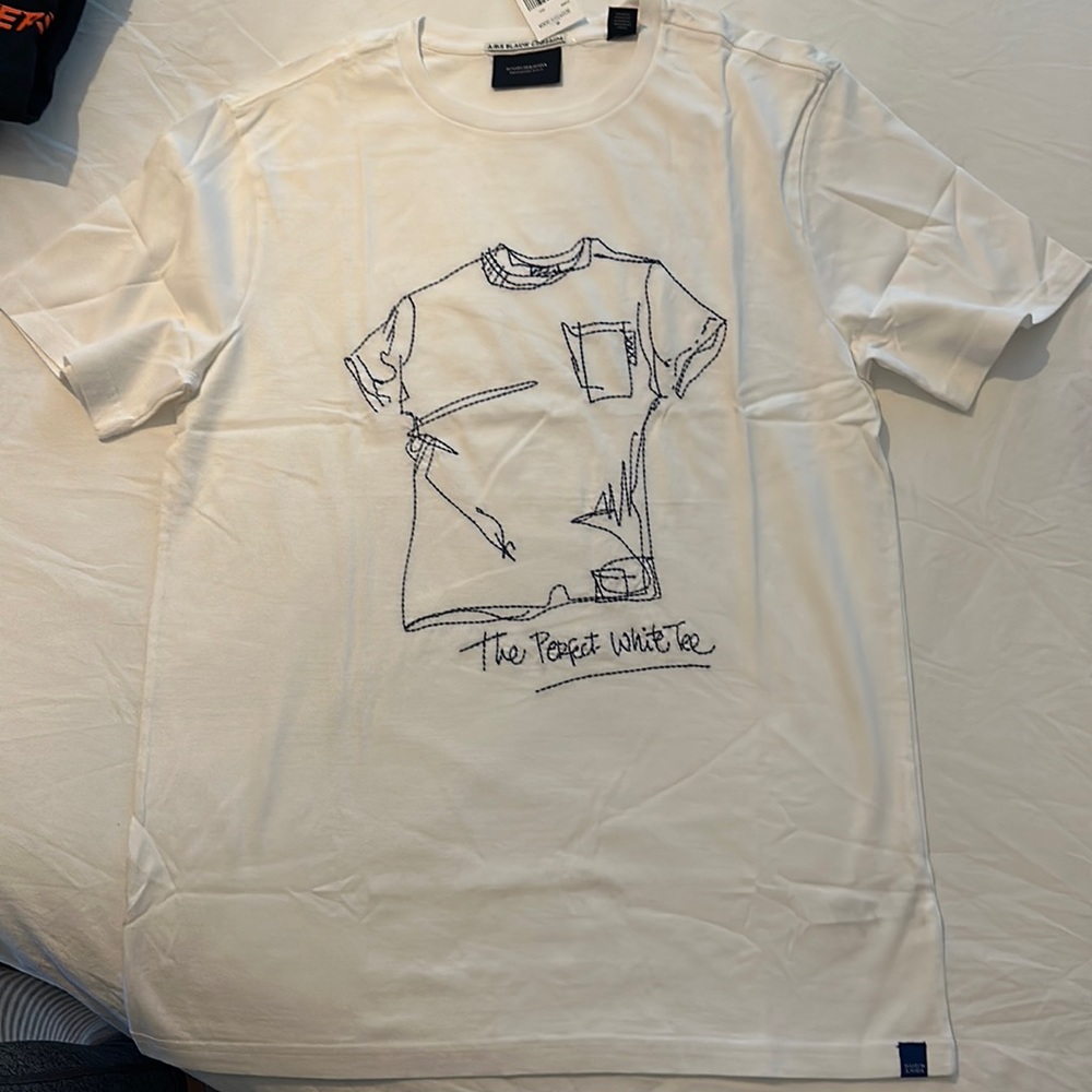 Scotch & Soda “The Perfect White Tee”